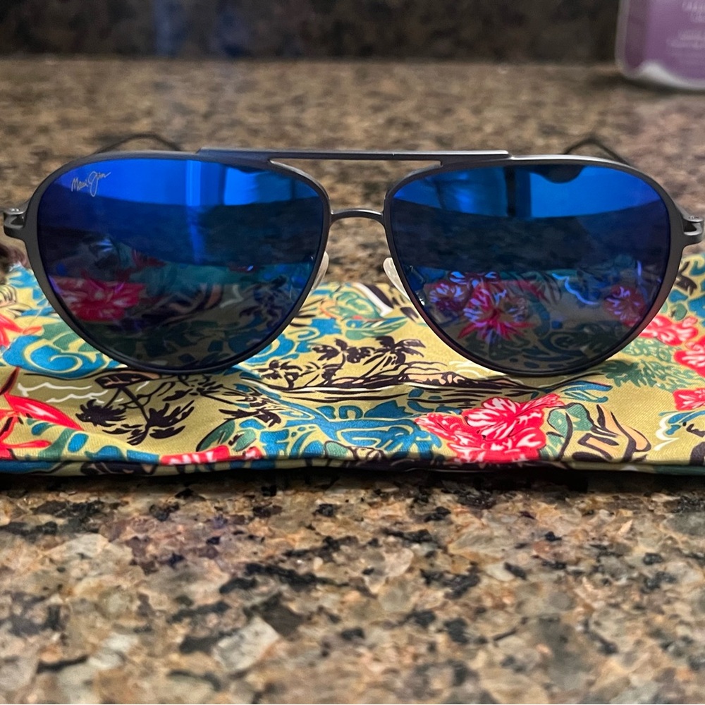 Maui Jim Shallows (aviator style) - Polarized